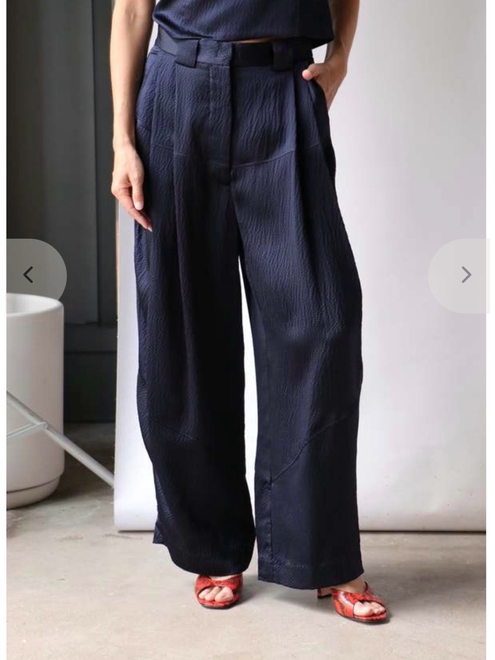 Rachel Comey Cropped Divide Wide-Leg Pants in Navy